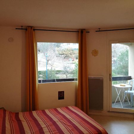 Studio "Le Rigaou" Greoux-les-Bains ภายนอก รูปภาพ